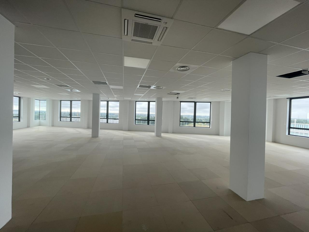 Bureau Cesson-Sévigné 3726m² Location bureau Cesson-Sévigné Ille-et-Vilaine OLBUR2310035 0